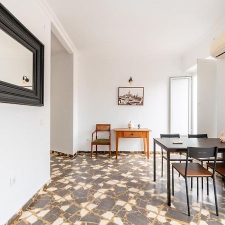 Aoa Conde De Ibarra Apartment Севиля Екстериор снимка