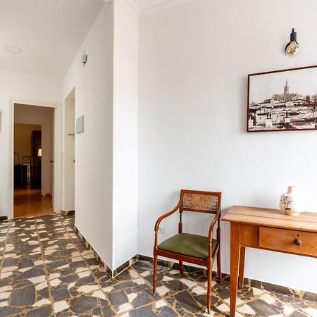 Aoa Conde De Ibarra Apartment Севиля Екстериор снимка