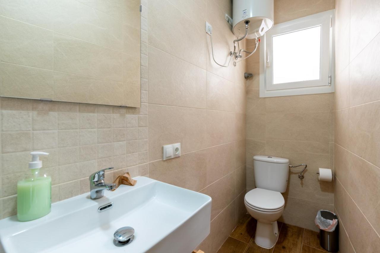 Aoa Conde De Ibarra Apartment Севиля Екстериор снимка